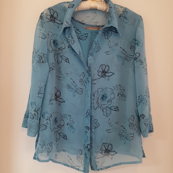 SOLD Croft & Barrow Twin set button top tank top - Picture 2 of 8